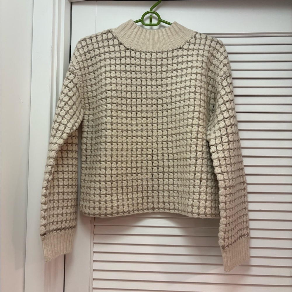 Dh Cream Textured Cowl-Neck Sweater